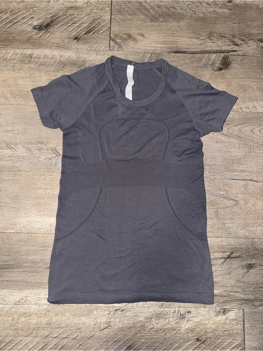Lululemon swiftly tech short sleeve shirt in dark gray